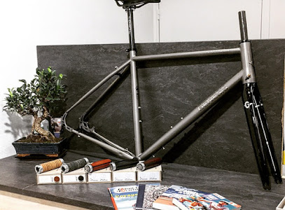 Intérieur magasin de vélos Caen